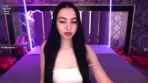 Alena online show from February 2026 07:04:01 AM