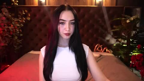 Alena online show from February 2026 01:56:01 PM