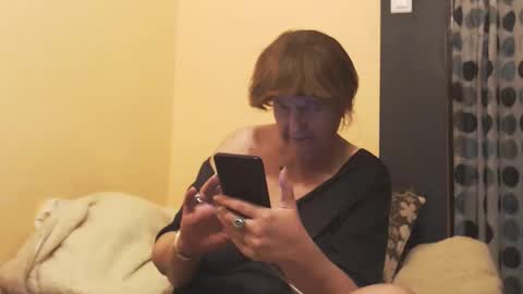 WildRedCat online show from May 2026 09:32:02 PM