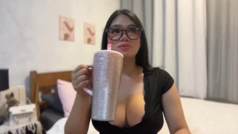 Ms Lucy online show from March 2026 11:43:02 AM