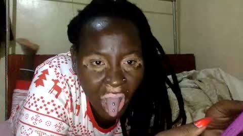 Willa Sara online show from February 2026 10:41:02 PM