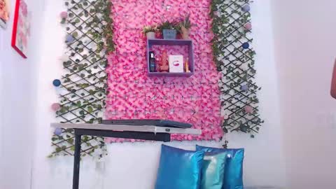 willians__ online show from October 2025 04:46:02 AM