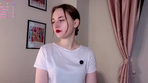 Snapshot of williapabey chatting on June 2026 01:26:02 AM Sarah online show from June 2026 01:26:02 AM