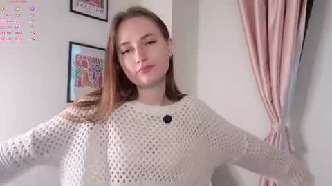 Snapshot of williapabey chatting on June 2026 01:19:02 AM Sarah online show from June 2026 01:19:02 AM