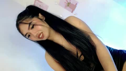 LE XI online show from March 2026 08:44:01 PM