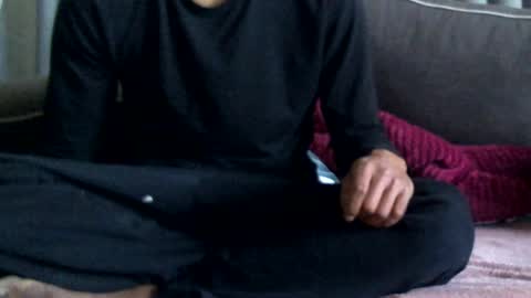 Snapshot of willingwillwet chatting on April 2026 12:46:02 PM Call me Babe online show from April 2026 12:46:02 PM