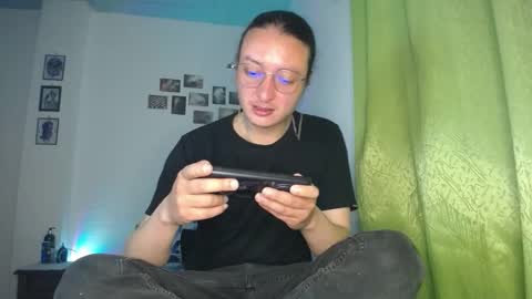 willmonkey online show from November 2025 02:36:02 AM