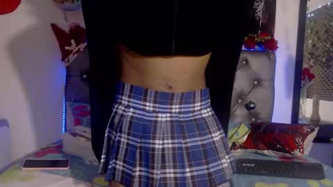 Snapshot of willon_rossie chatting on November 2025 07:27:01 PM willon_rossie online show from November 2025 07:27:01 PM