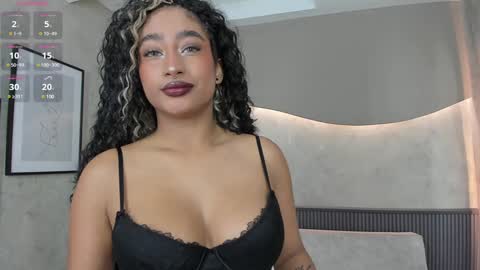 Snapshot of willow_hendrix chatting on February 2025 11:55:01 AM Ms Willow online show from February 2025 11:55:01 AM