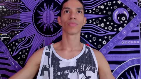 Snapshot of willy_veins chatting on December 2024 03:44:01 PM willy_veins online show from December 2024 03:44:01 PM