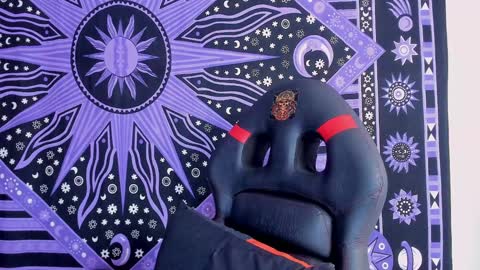 Snapshot of willy_veins chatting on January 2025 03:51:01 PM willy_veins online show from January 2025 03:51:01 PM