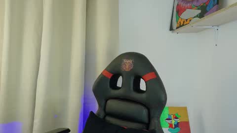 Snapshot of willy_veins chatting on September 2025 03:33:01 PM willy_veins online show from September 2025 03:33:01 PM