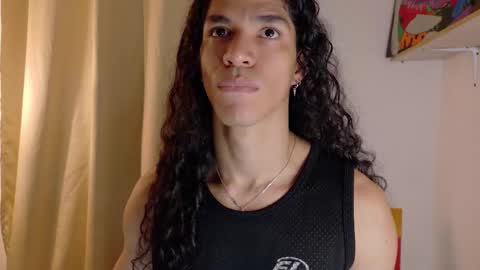 Snapshot of willy_veins chatting on September 2025 12:06:01 PM willy_veins online show from September 2025 12:06:01 PM