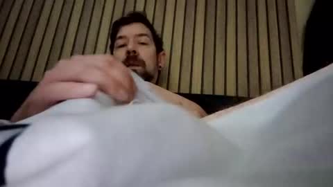 Snapshot of willybewildstone chatting on January 2025 12:23:01 PM willybewildstone online show from January 2025 12:23:01 PM