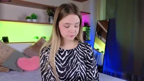 Snapshot of wilonebute chatting on April 2026 03:39:01 PM Mary online show from April 2026 03:39:01 PM