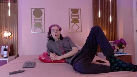 Snapshot of winchester_hanna chatting on February 2026 03:14:02 AM Winchester Hanna online show from February 2026 03:14:02 AM