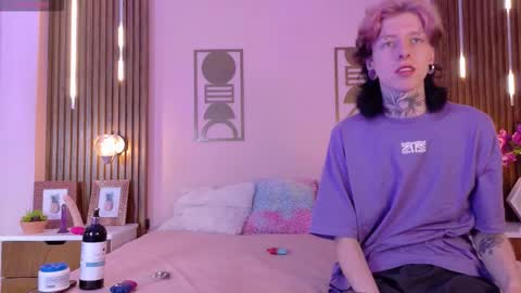 Winchester Hanna online show from March 2026 08:48:01 PM