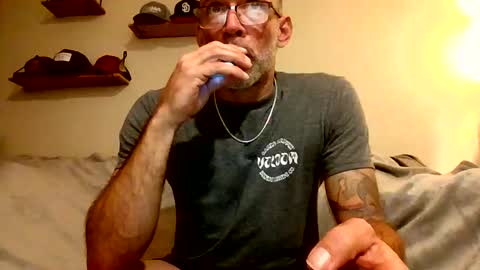 Snapshot of wingnutt765733 chatting on February 2026 04:30:01 AM wingnutt765733 online show from February 2026 04:30:01 AM