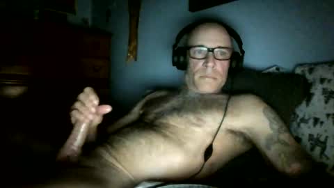 wingnutt765733498294 online show from June 2026 06:16:01 AM
