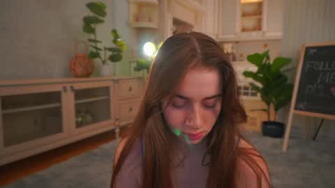 Lillian online show from May 2026 03:13:01 AM