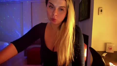 Snapshot of winter_miracle chatting on February 2025 10:37:02 AM Winter Miracle online show from February 2025 10:37:02 AM