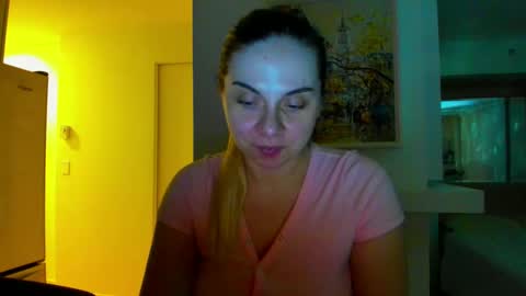 Snapshot of winter_miracle chatting on February 2025 08:35:01 AM Winter Miracle online show from February 2025 08:35:01 AM