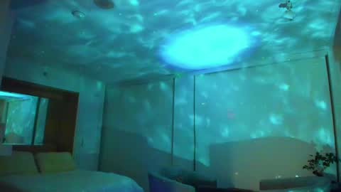 Snapshot of winter_miracle chatting on February 2025 12:37:01 PM Winter Miracle online show from February 2025 12:37:01 PM