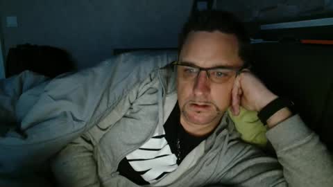 Dirty online show from October 2025 03:56:02 PM