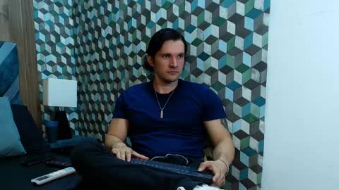 Snapshot of wiston_cox chatting on May 2026 02:25:01 PM Wiston online show from May 2026 02:25:01 PM