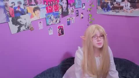 Lina online show from March 2026 05:51:01 PM