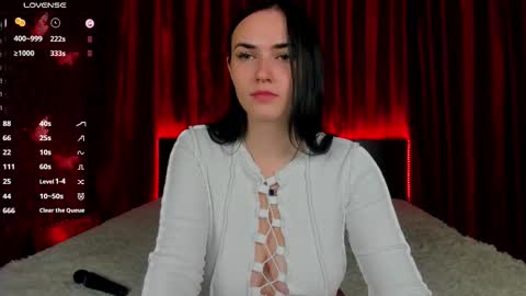 Kira online show from October 2025 06:35:02 AM