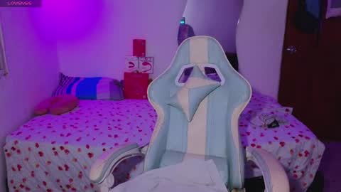 with_me1 online show from April 2026 01:03:01 AM