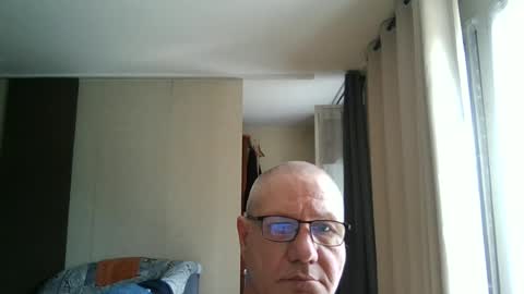 wixer1970 online show from June 2026 02:19:01 PM