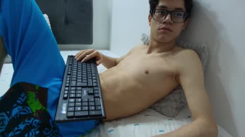  W O L F  online show from March 2025 11:38:02 AM