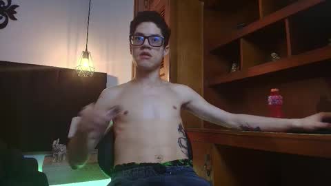  W O L F  online show from March 2026 11:26:02 AM