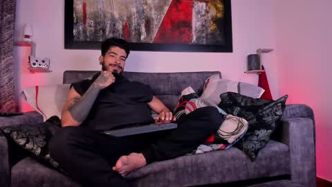 wolferatus online show from December 2024 05:55:02 PM