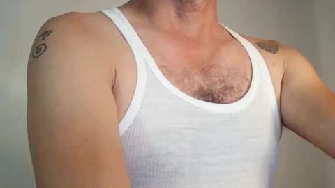 Luis online show from October 2025 10:55:01 PM