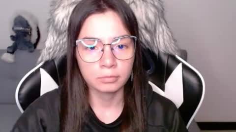 Alex online show from December 2025 02:09:02 AM