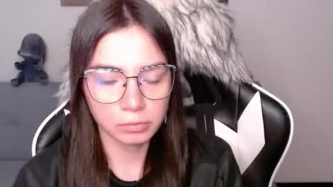 Alex online show from January 2026 02:03:02 AM