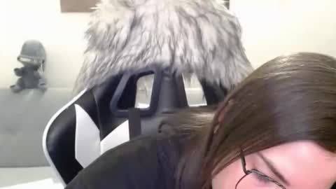 Alex online show from January 2026 02:06:02 AM