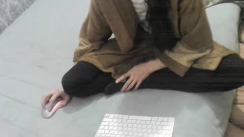 wolfxsnow online show from December 2024 06:23:02 PM