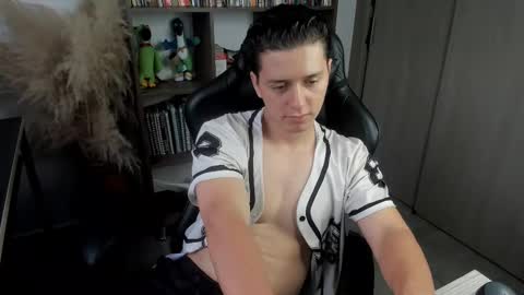 wolker_allan online show from October 2025 12:02:02 PM