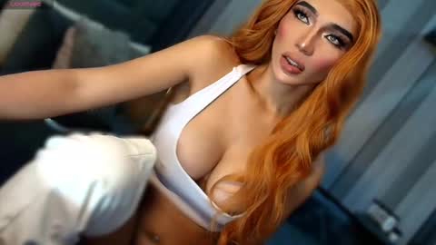 Julia online show from March 2026 05:03:01 AM