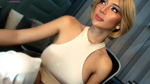 Julia online show from March 2026 05:24:02 AM