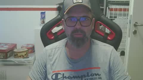 Adam online show from December 2024 08:41:01 AM