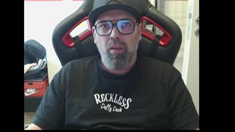 Adam online show from April 2026 03:54:02 PM