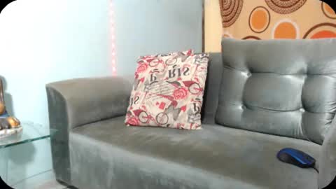 SHENIEL RODRIGUEZ online show from December 2024 10:39:02 AM