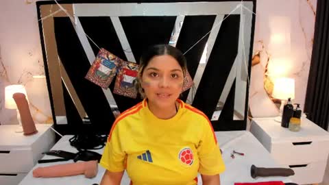 wonderkloe_ online show from July 2026 07:51:02 PM
