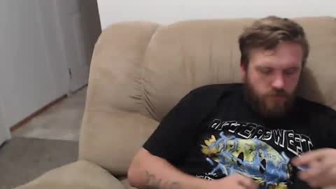 Snapshot of woodmaster96 chatting on October 2025 05:10:02 PM Woodmaster96 online show from October 2025 05:10:02 PM