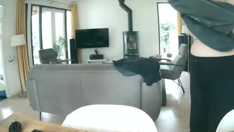 woodwurm and Snoeske online show from February 2025 11:49:01 AM